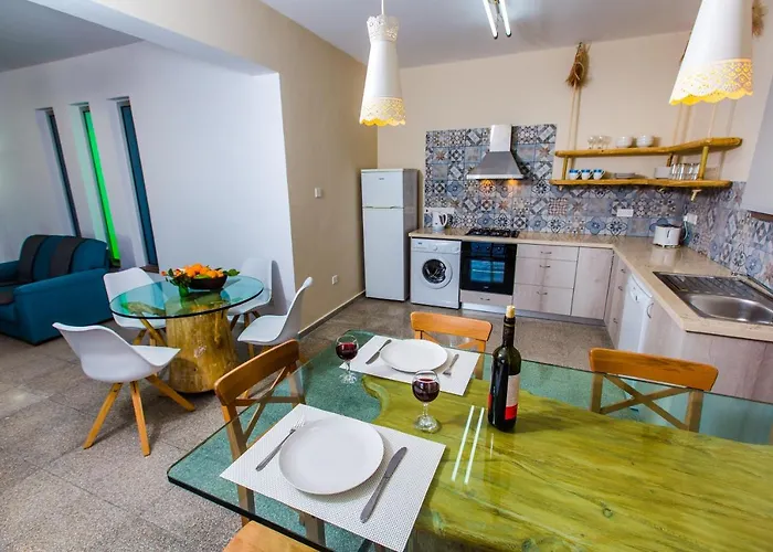 Vila Med. Coast Deluxe Paphos